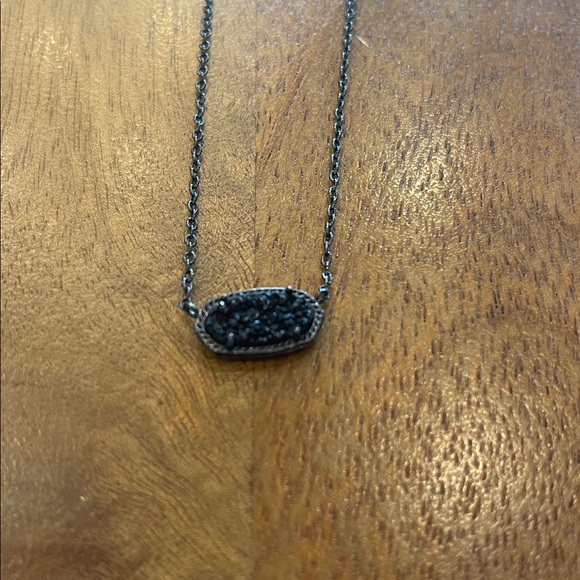 Kendra Scott Eliza Necklace - Picture 5 of 7